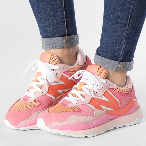 New Balance 57/40 Valentine's Day Retro Running Shoes / Sneakers - Pink / Orange - Picture 11 of 11